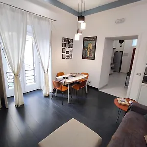 casa-torrenapoli.hotels-amalfi.com/